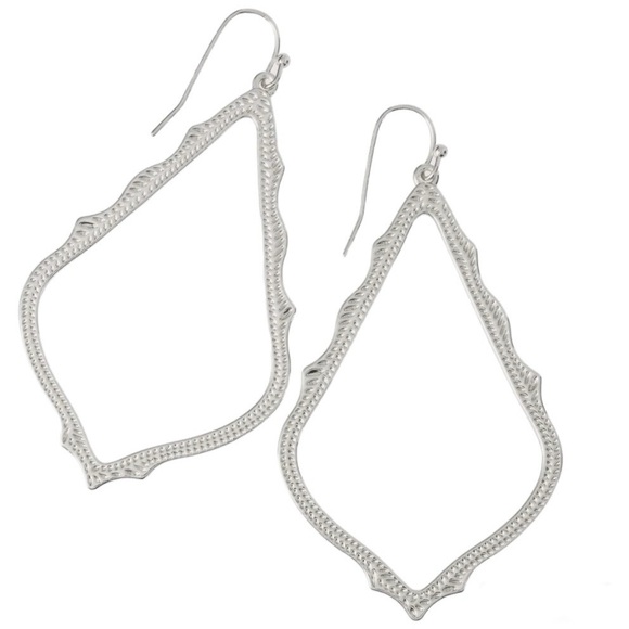 Kendra Scott Jewelry - Kendra Scott Sophee Drop Earrings in Silver NEW